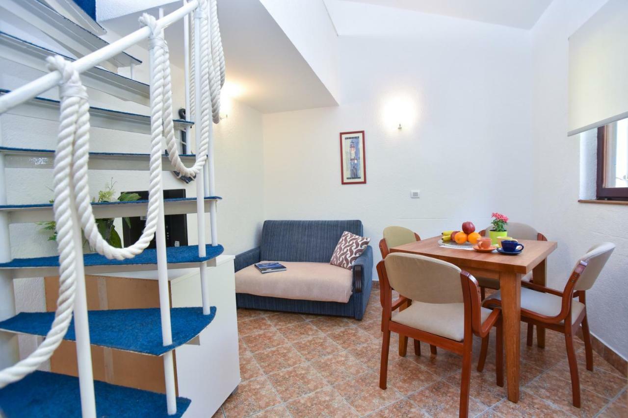 Guest House Jedro Petrovac Kültér fotó
